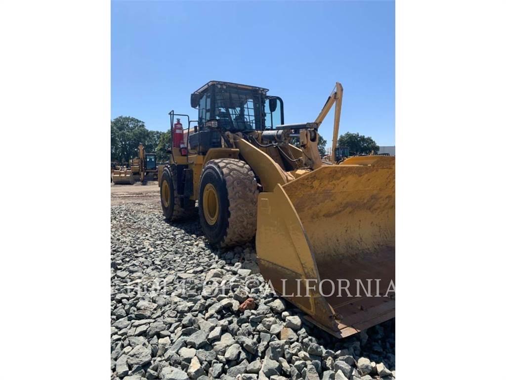 CAT 966M HL 轮式装载机