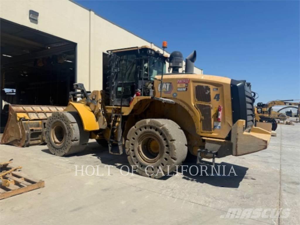 CAT 966M HL 轮式装载机