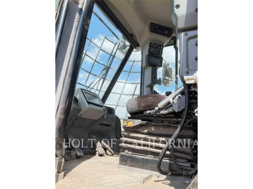CAT 966M HL 轮式装载机