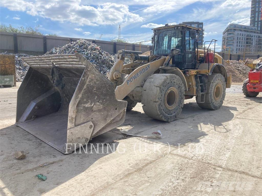 CAT 966M HL 轮式装载机