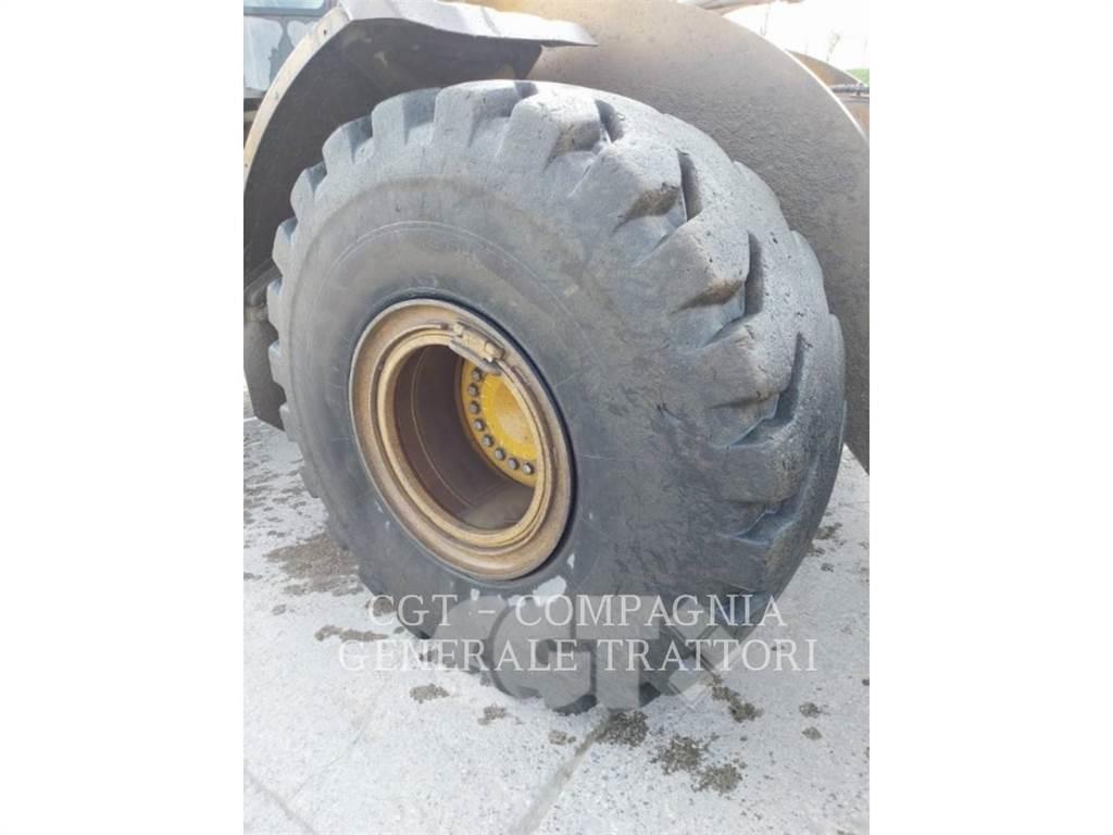CAT 966M XE 轮式装载机
