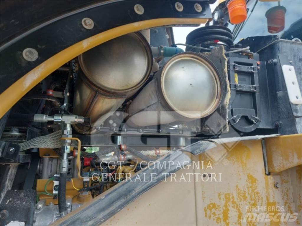 CAT 966M XE 轮式装载机