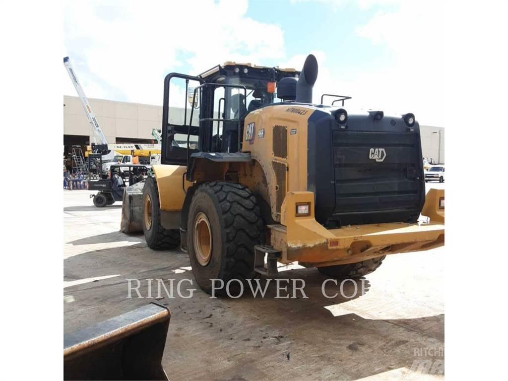 CAT 966QC 轮式装载机