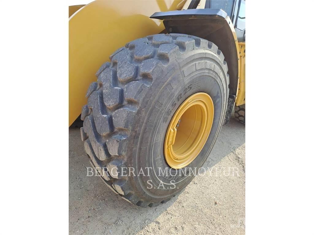 CAT 972 XE 轮式装载机