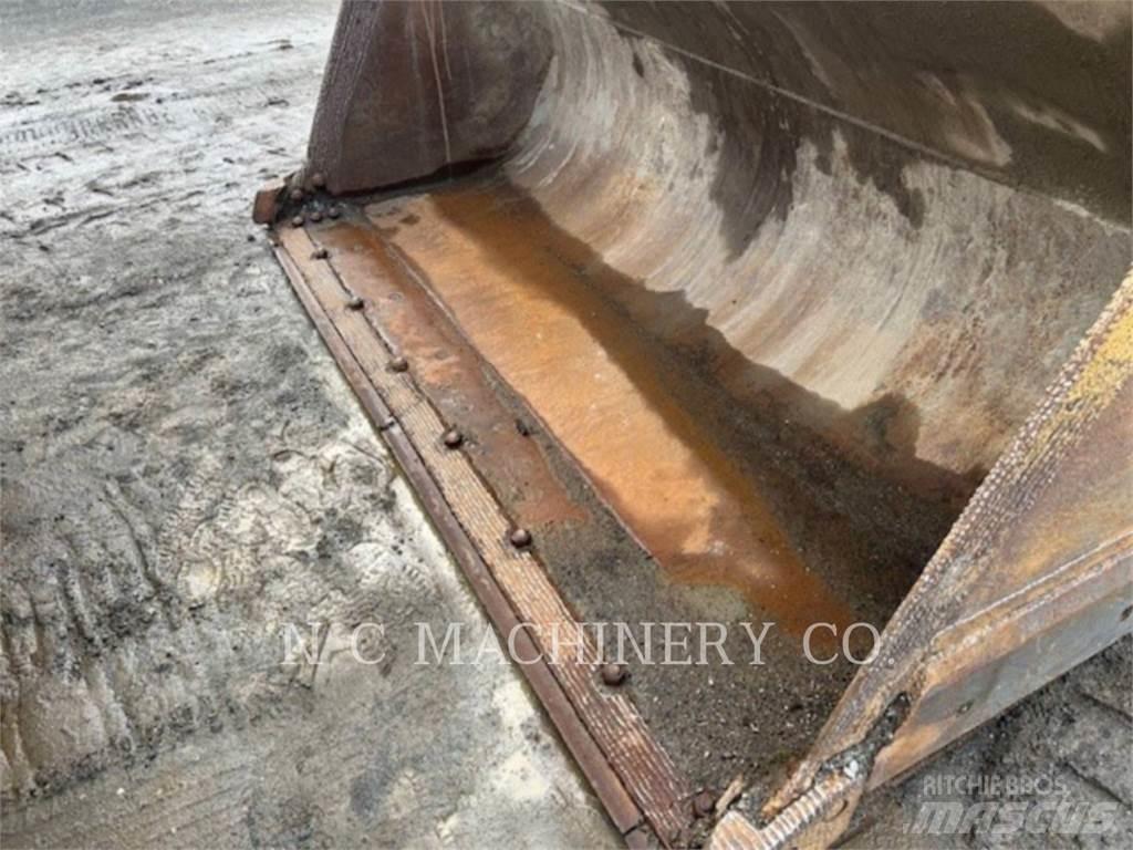 CAT 972G 轮式装载机