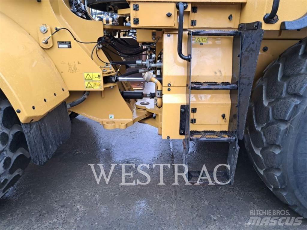 CAT 972M 轮式装载机