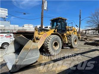 CAT 972M 轮式装载机