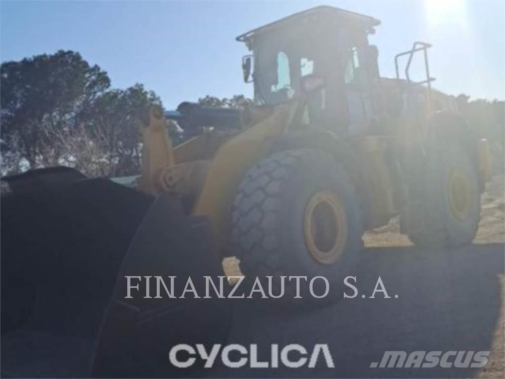 CAT 972M 轮式装载机