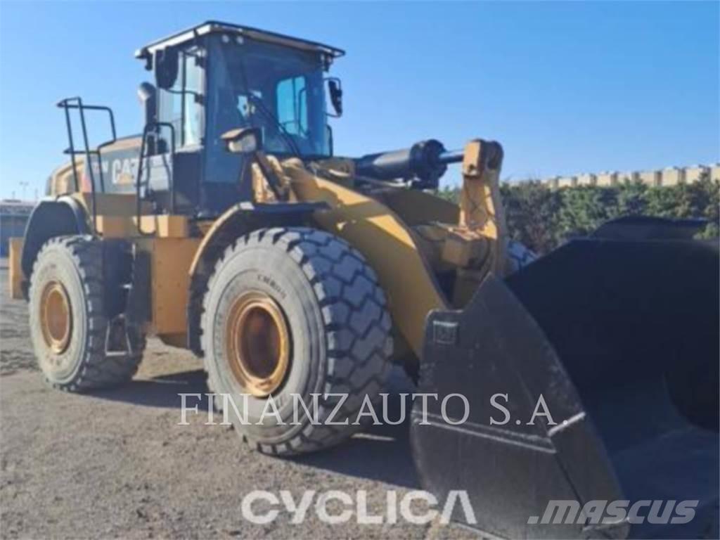 CAT 972M 轮式装载机