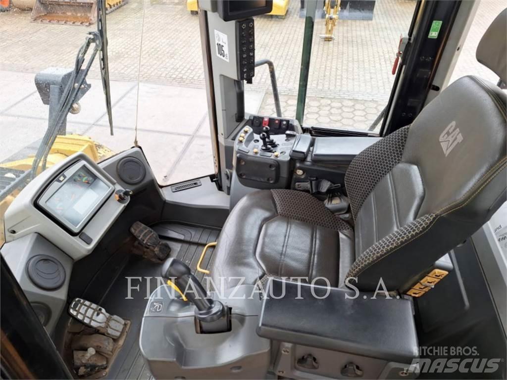 CAT 972M 轮式装载机