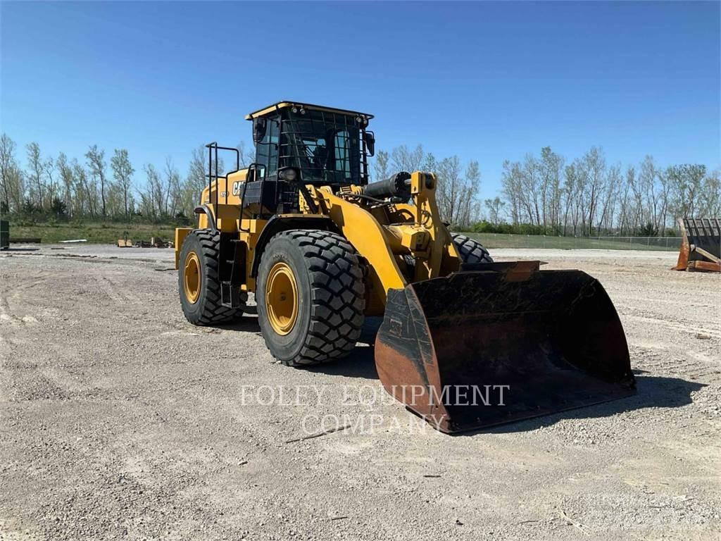 CAT 972M 轮式装载机