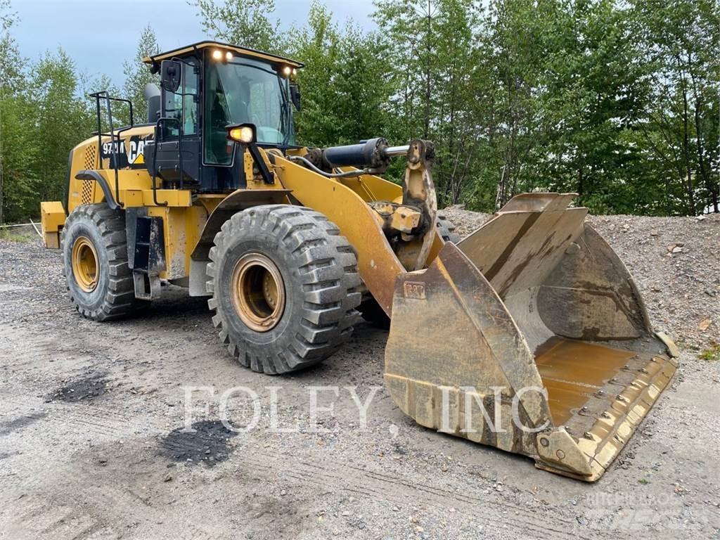 CAT 972M 轮式装载机