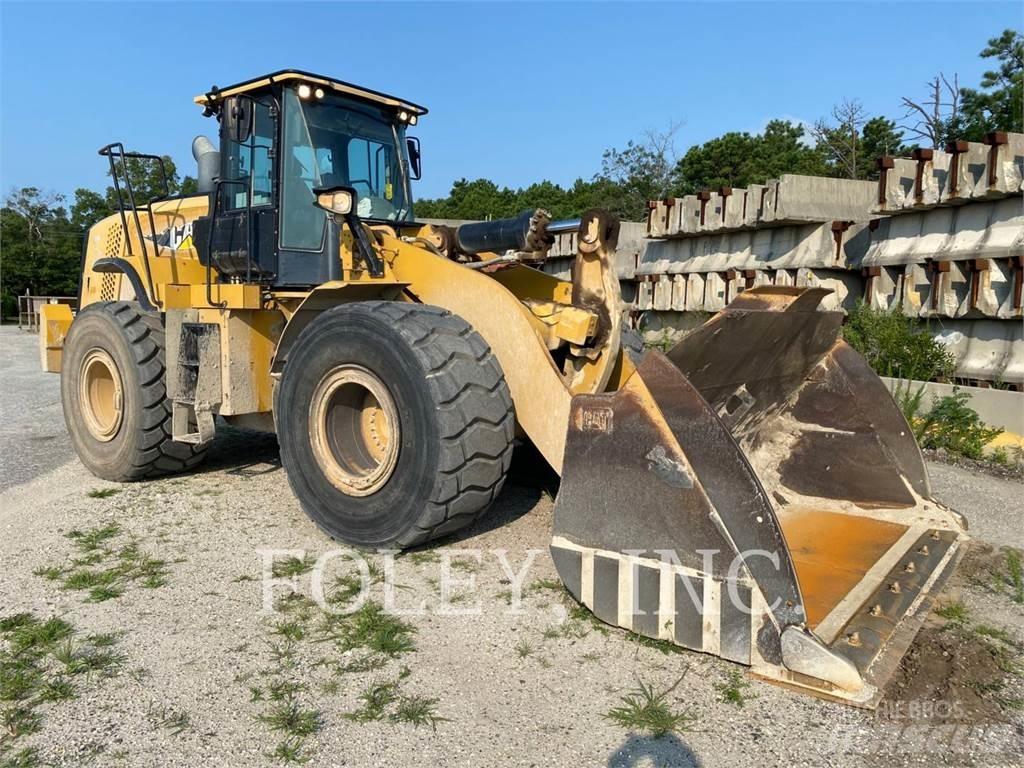 CAT 972M 轮式装载机