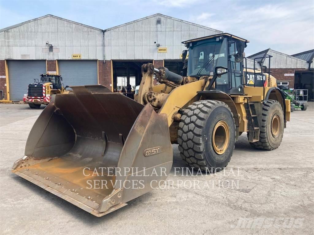 CAT 972M 轮式装载机