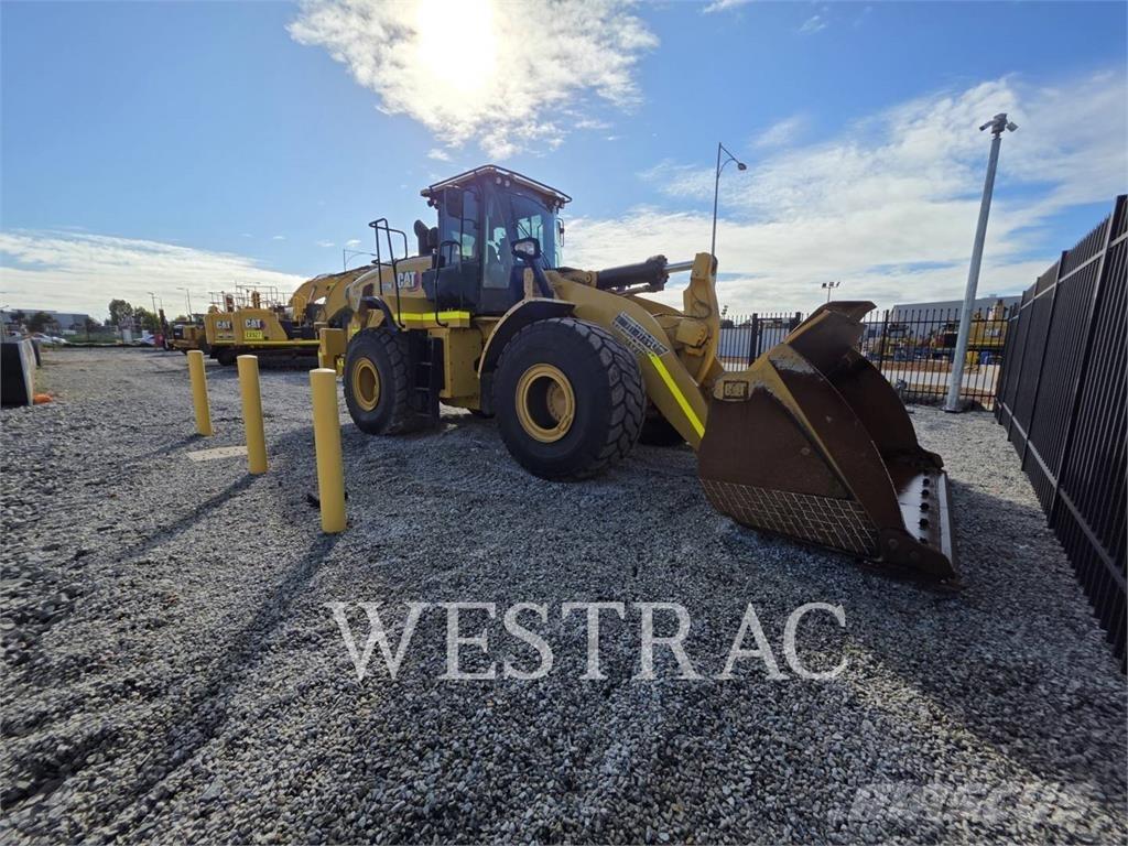 CAT 972M 轮式装载机