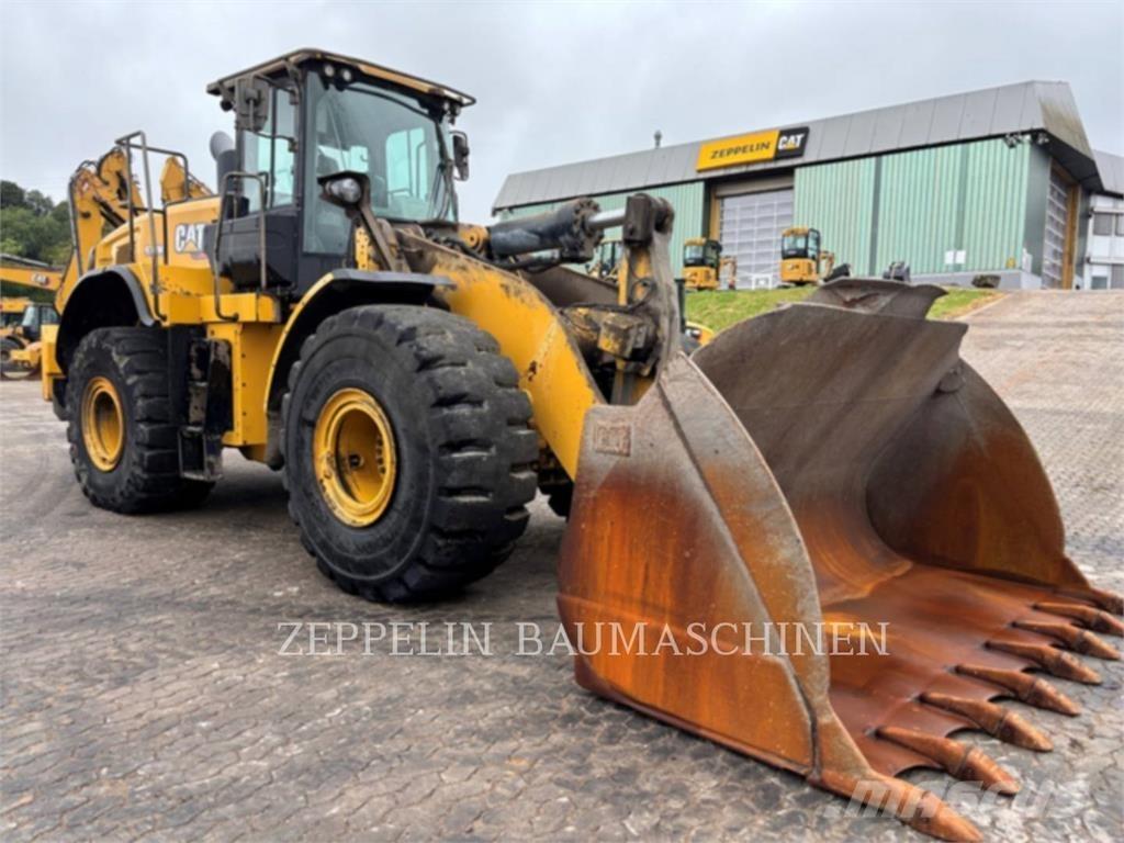 CAT 972M 轮式装载机