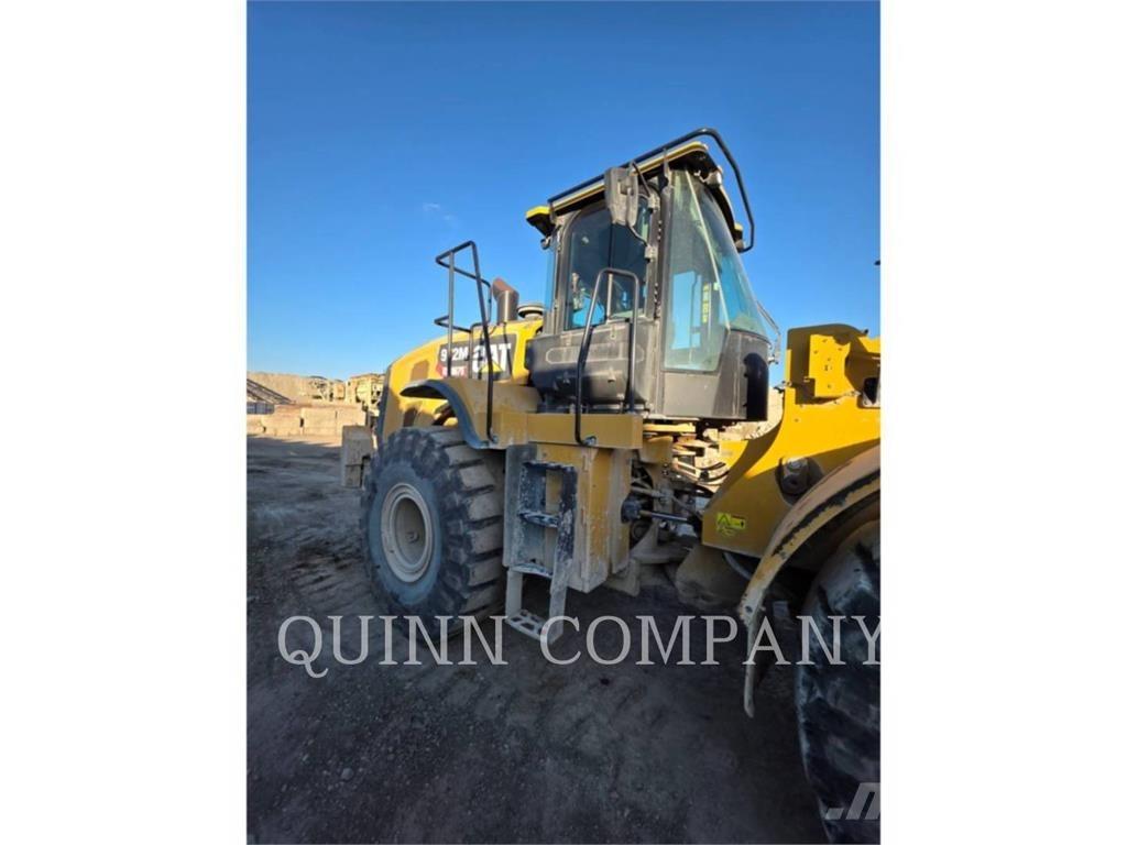 CAT 972M 轮式装载机