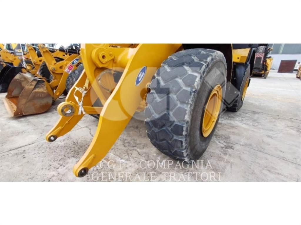 CAT 972M XE 轮式装载机