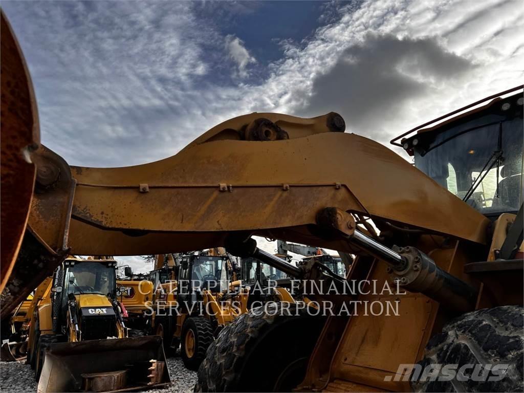 CAT 972MXE 轮式装载机