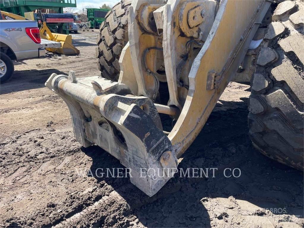 CAT 980M 轮式装载机