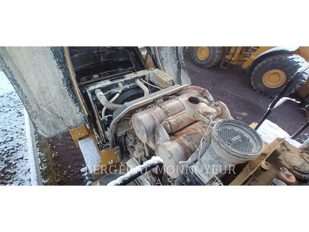 CAT 980M 轮式装载机