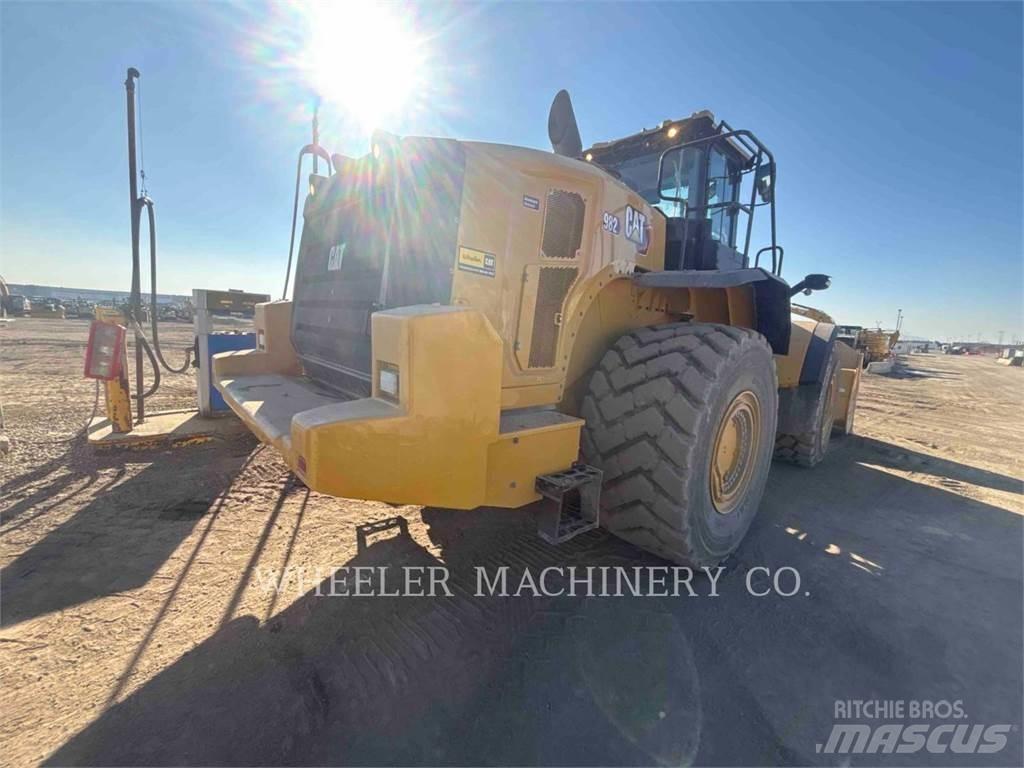 CAT 982 轮式装载机
