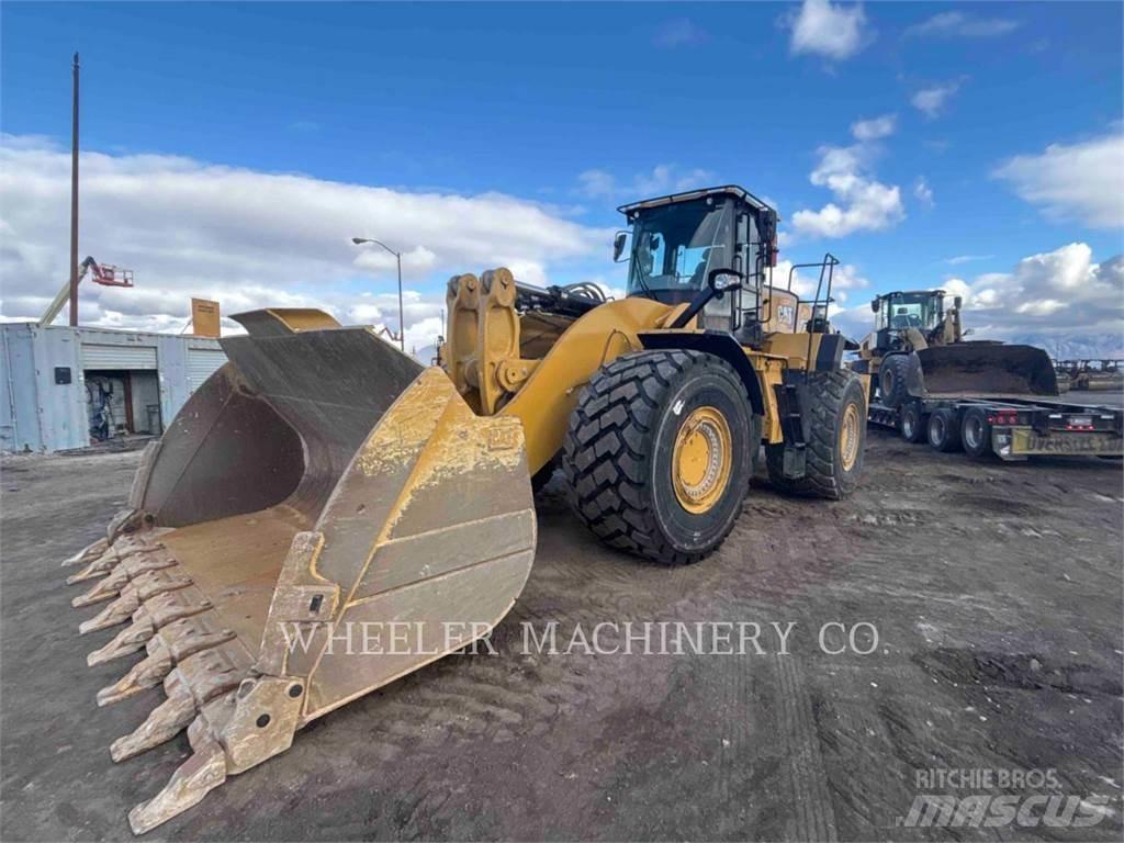 CAT 982 轮式装载机