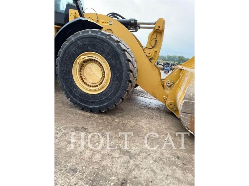 CAT 982 轮式装载机