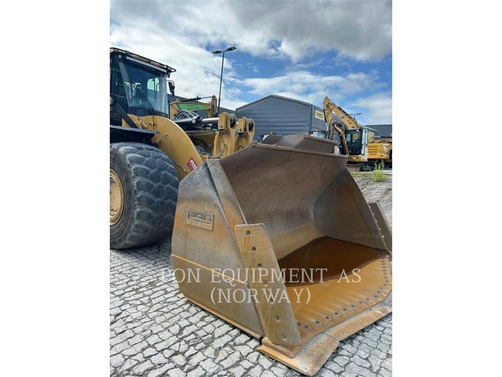 CAT 982-14 轮式装载机