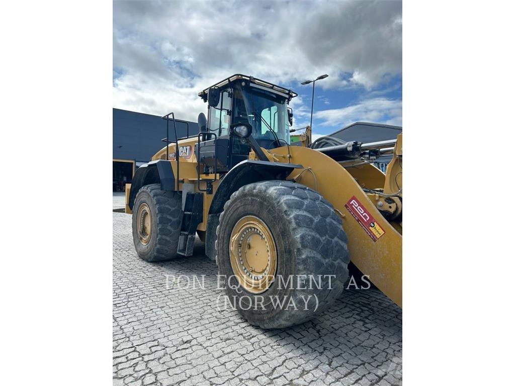 CAT 982-14 轮式装载机