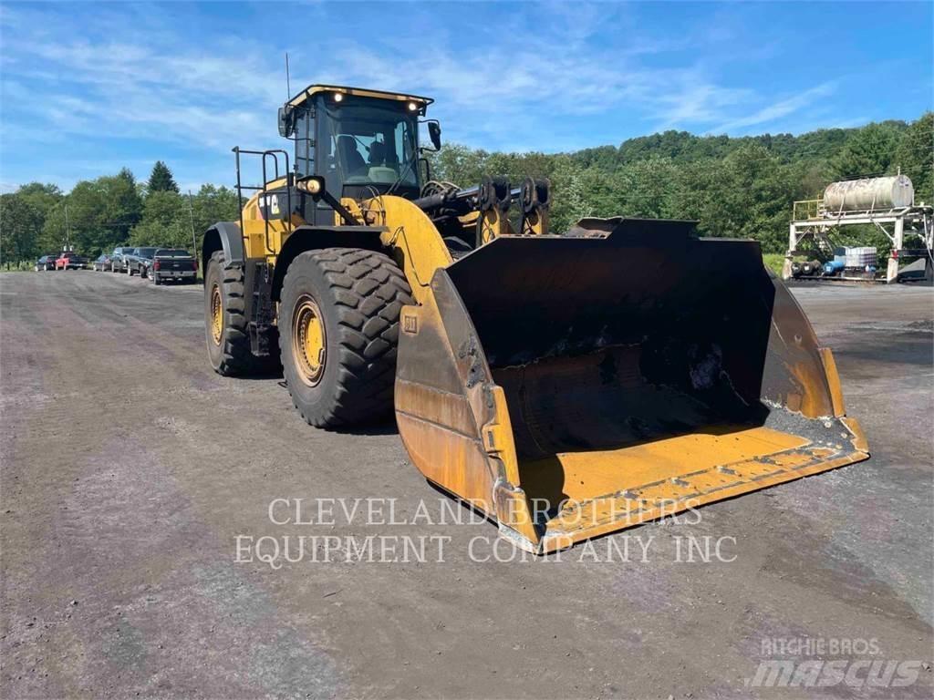 CAT 982M 轮式装载机