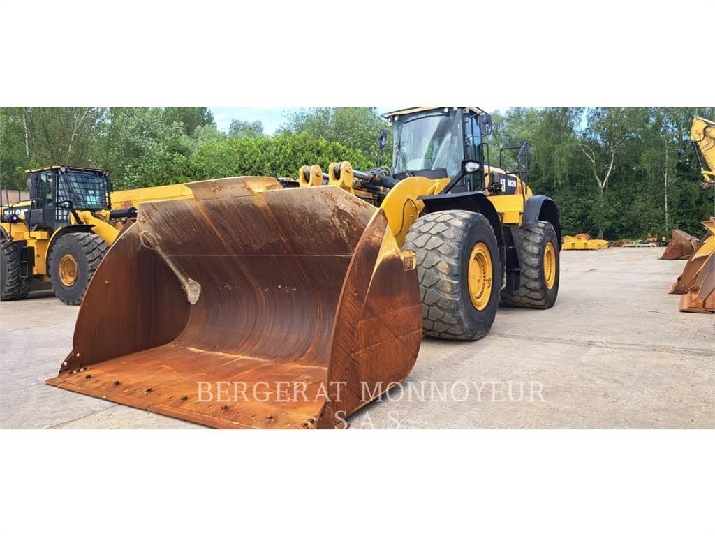 CAT 982M 轮式装载机