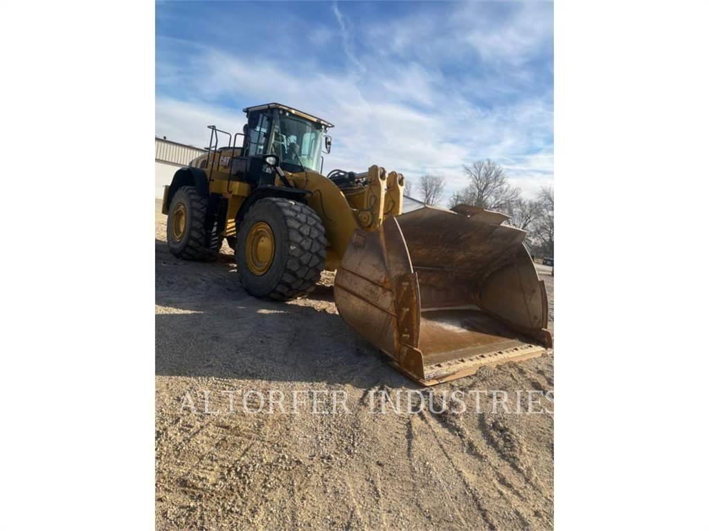 CAT 982M 轮式装载机