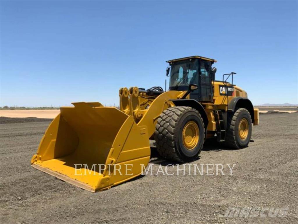 CAT 982M 轮式装载机