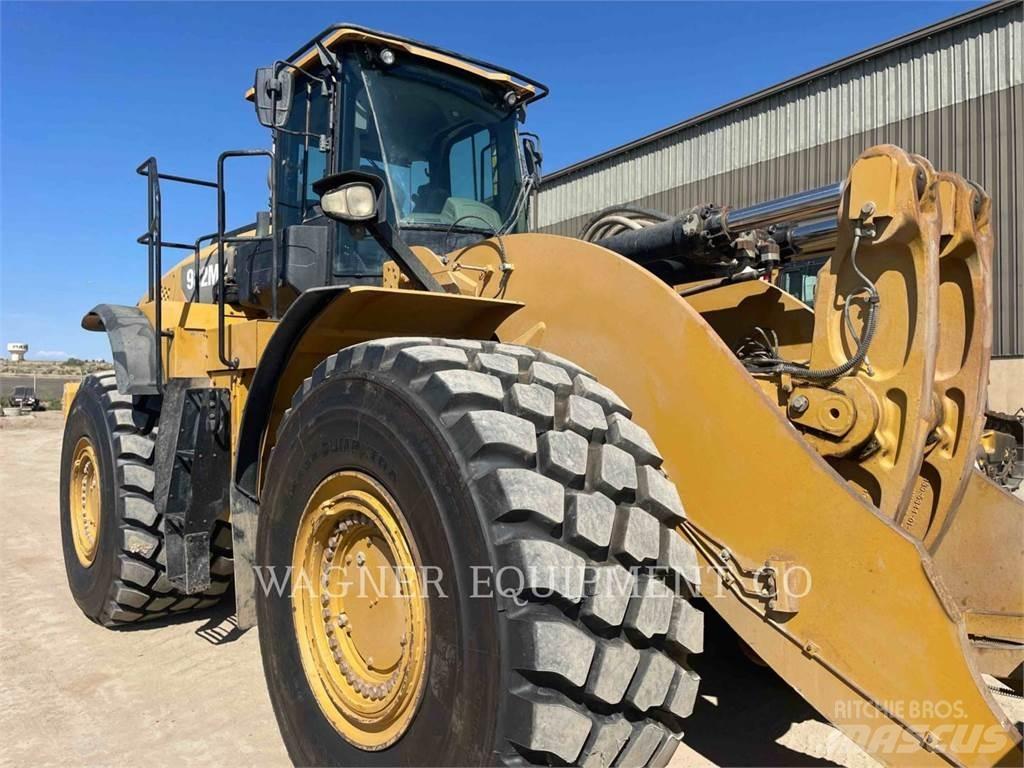 CAT 982M 轮式装载机