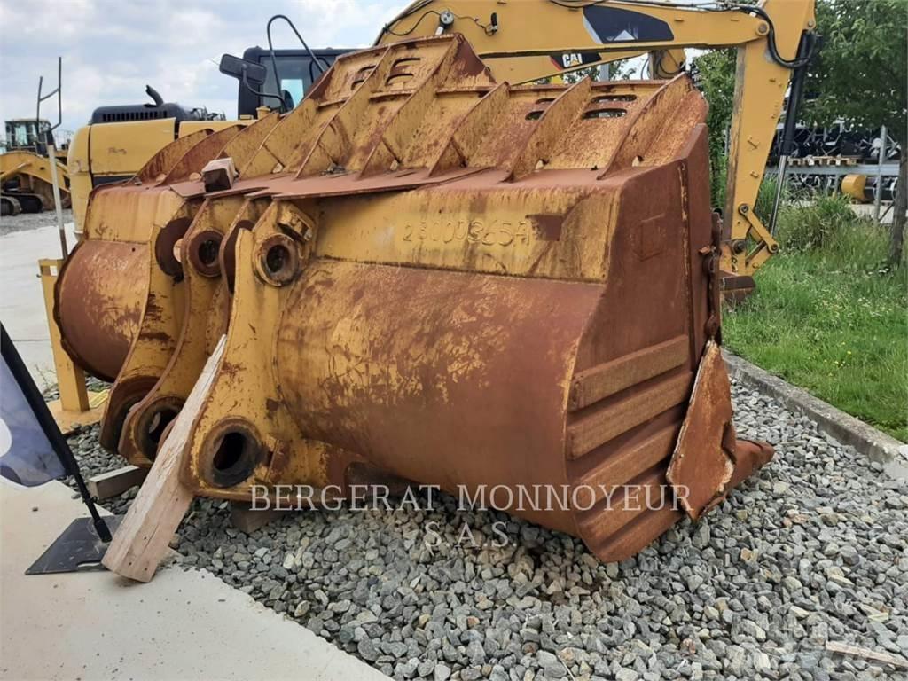 CAT 988 挖斗