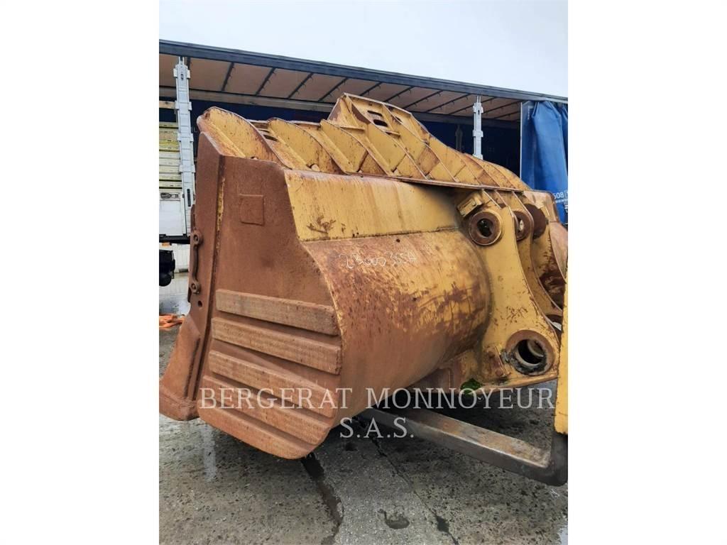 CAT 988 挖斗