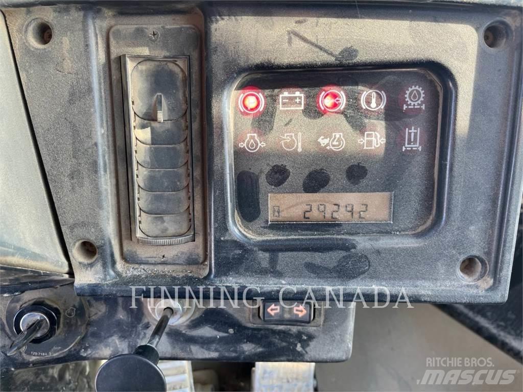 CAT 988H 轮式装载机