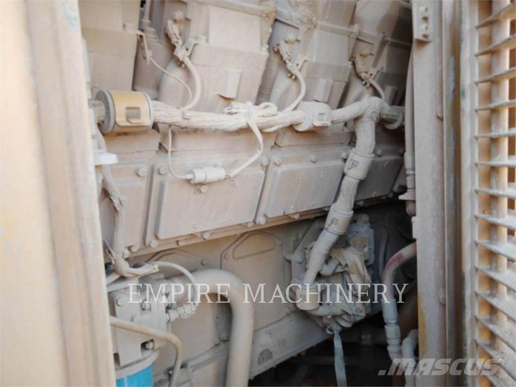 CAT 994H 轮式装载机