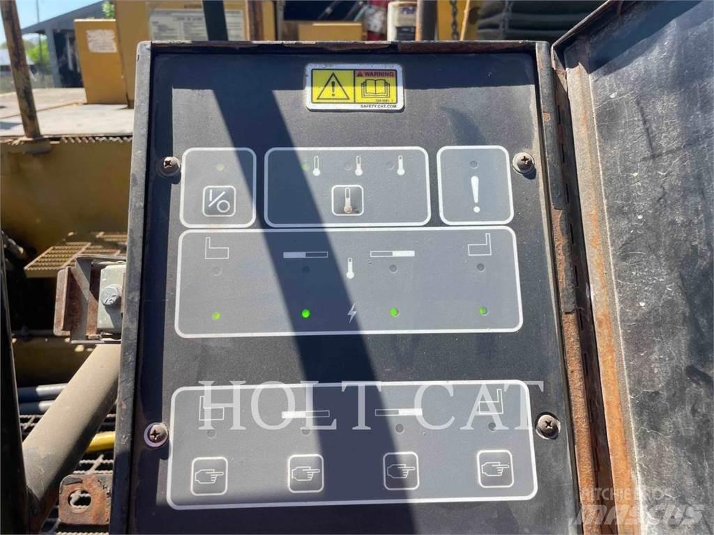 CAT AP1000D 单轮压路机