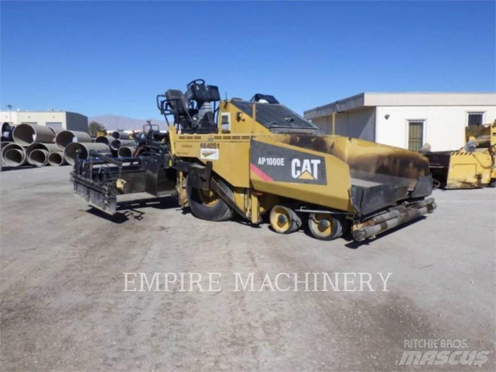 CAT AP1000E 沥青摊铺机
