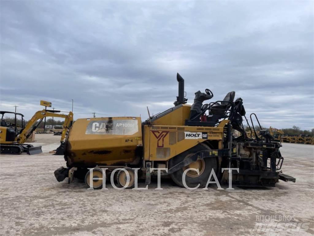 CAT AP1000F 单轮压路机