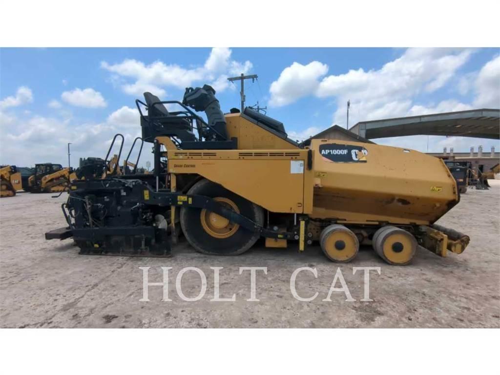 CAT AP1000F 单轮压路机