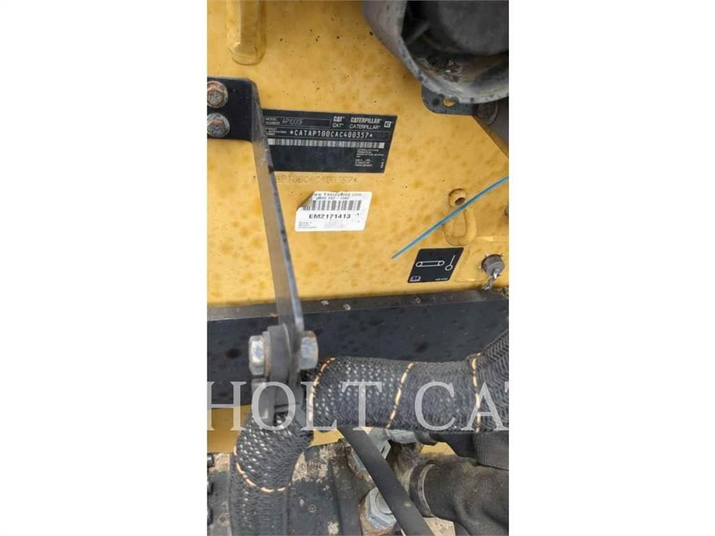 CAT AP1000F 单轮压路机