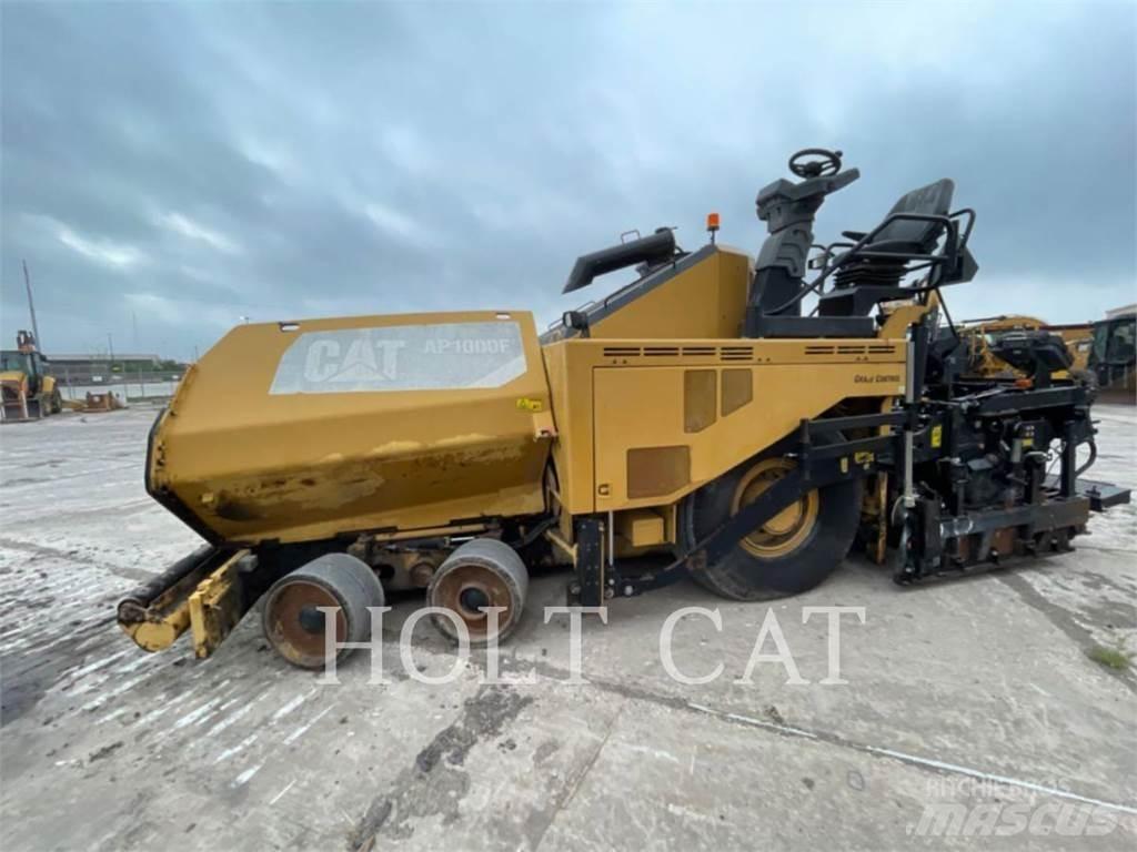 CAT AP1000F 单轮压路机