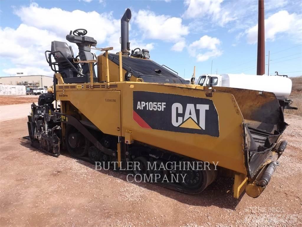 CAT AP1055F 沥青摊铺机