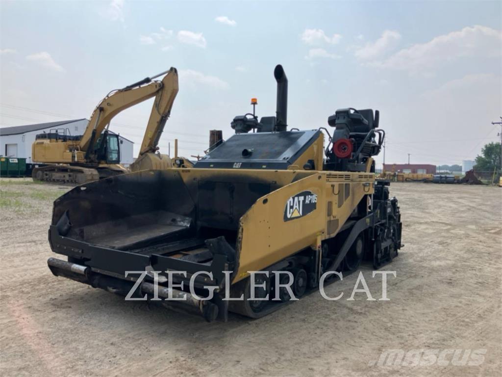 CAT AP1055F 沥青摊铺机