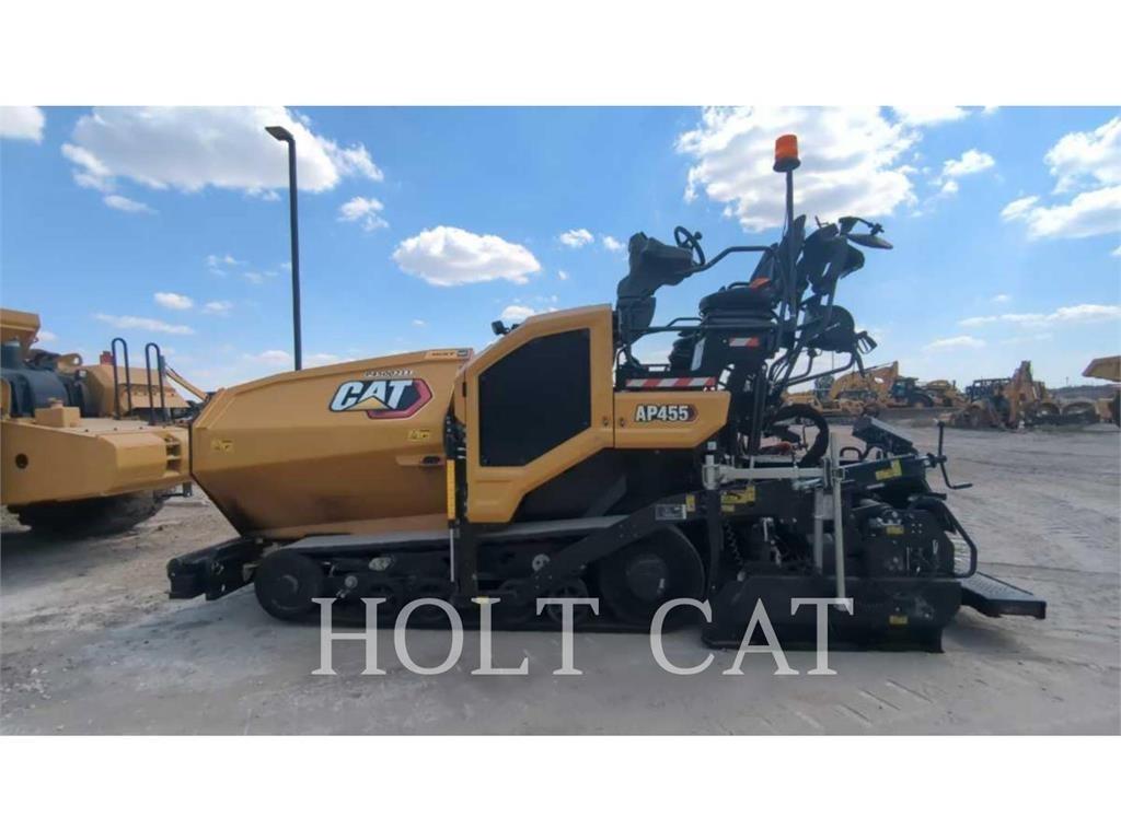 CAT AP455 单轮压路机