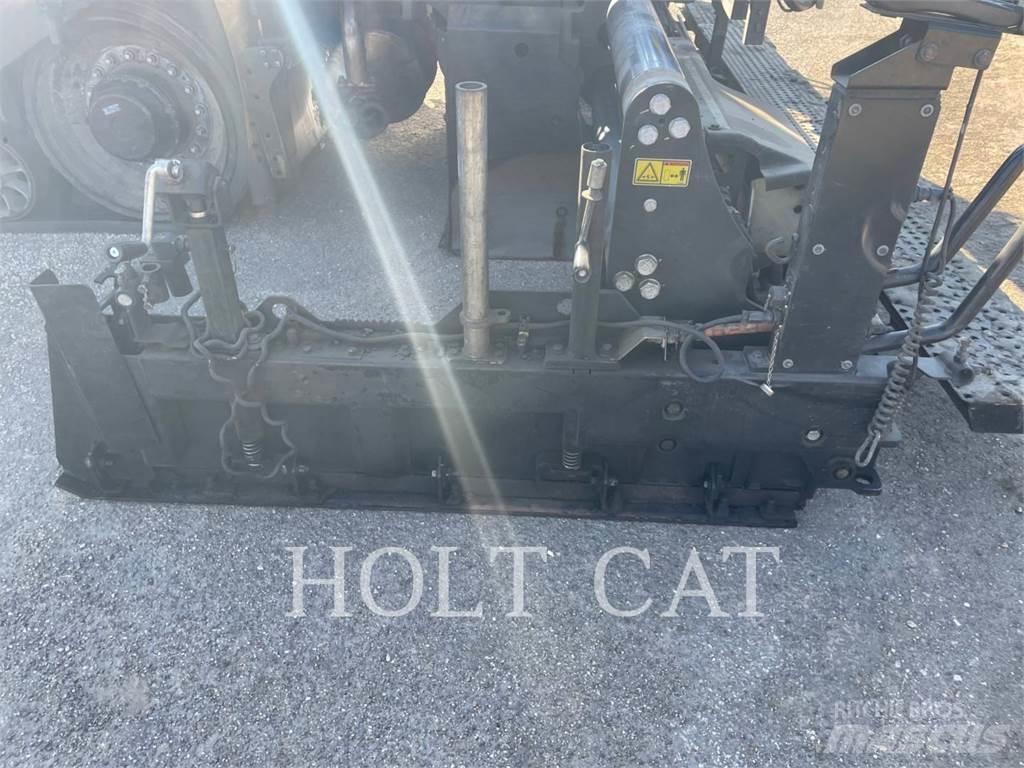 CAT AP555F 单轮压路机