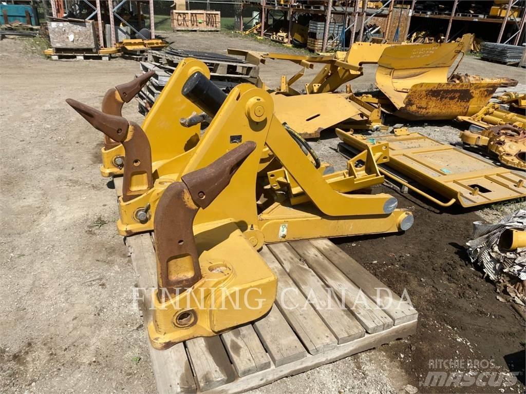 CAT ATTACHMENTS D6T 松土器